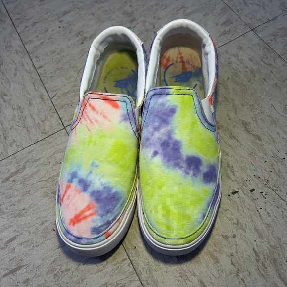 Slip ons - Picture 2 of 5